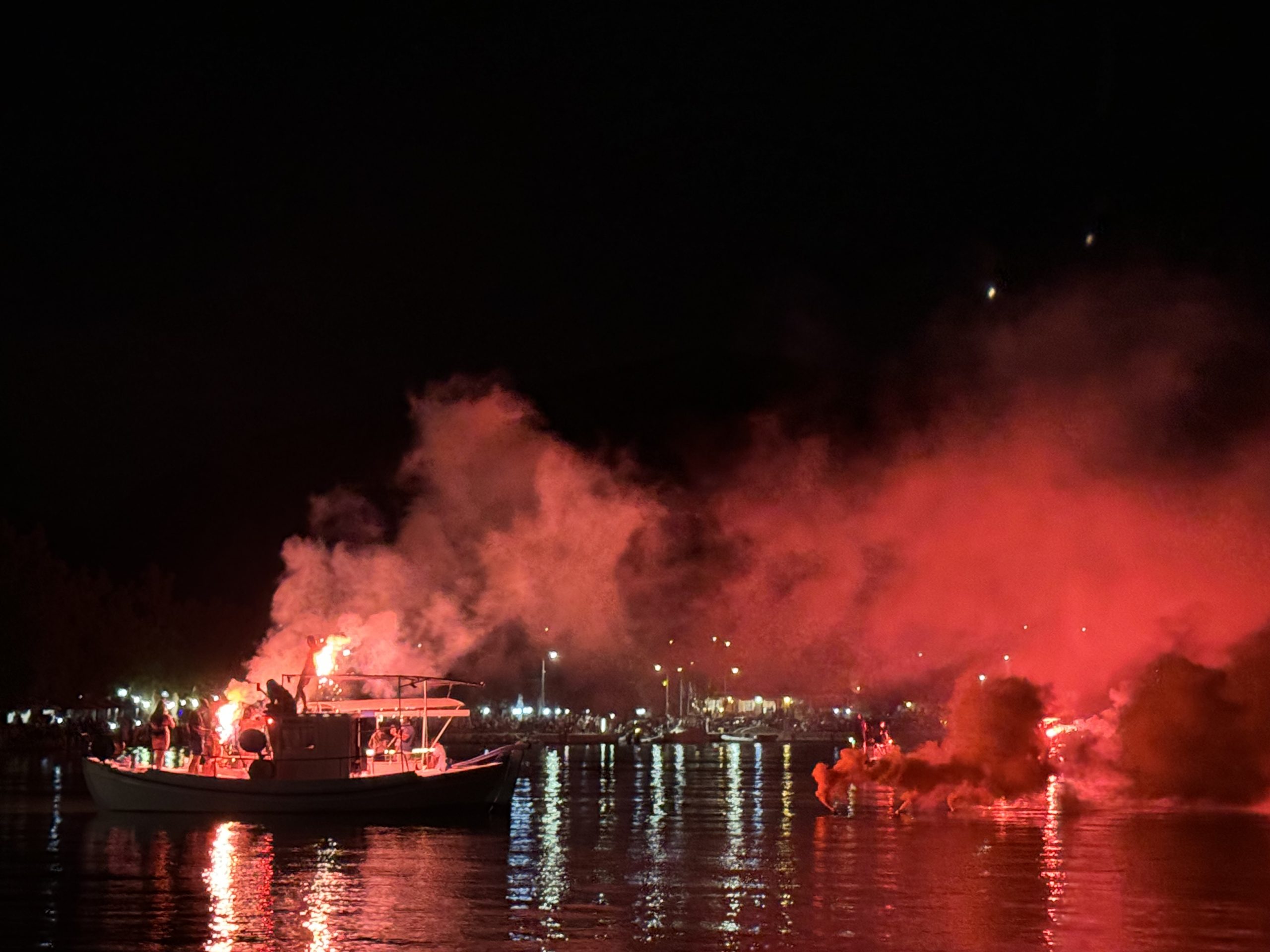 Δεκαπενταύγουστος στην Εύβοια: Έρχεται υπερθέαμα στην παραλία του Αλμυροπόταμου Δεκαπενταύγουστος στην Εύβοια: Έρχεται υπερθέαμα στην παραλία του Αλμυροπόταμου