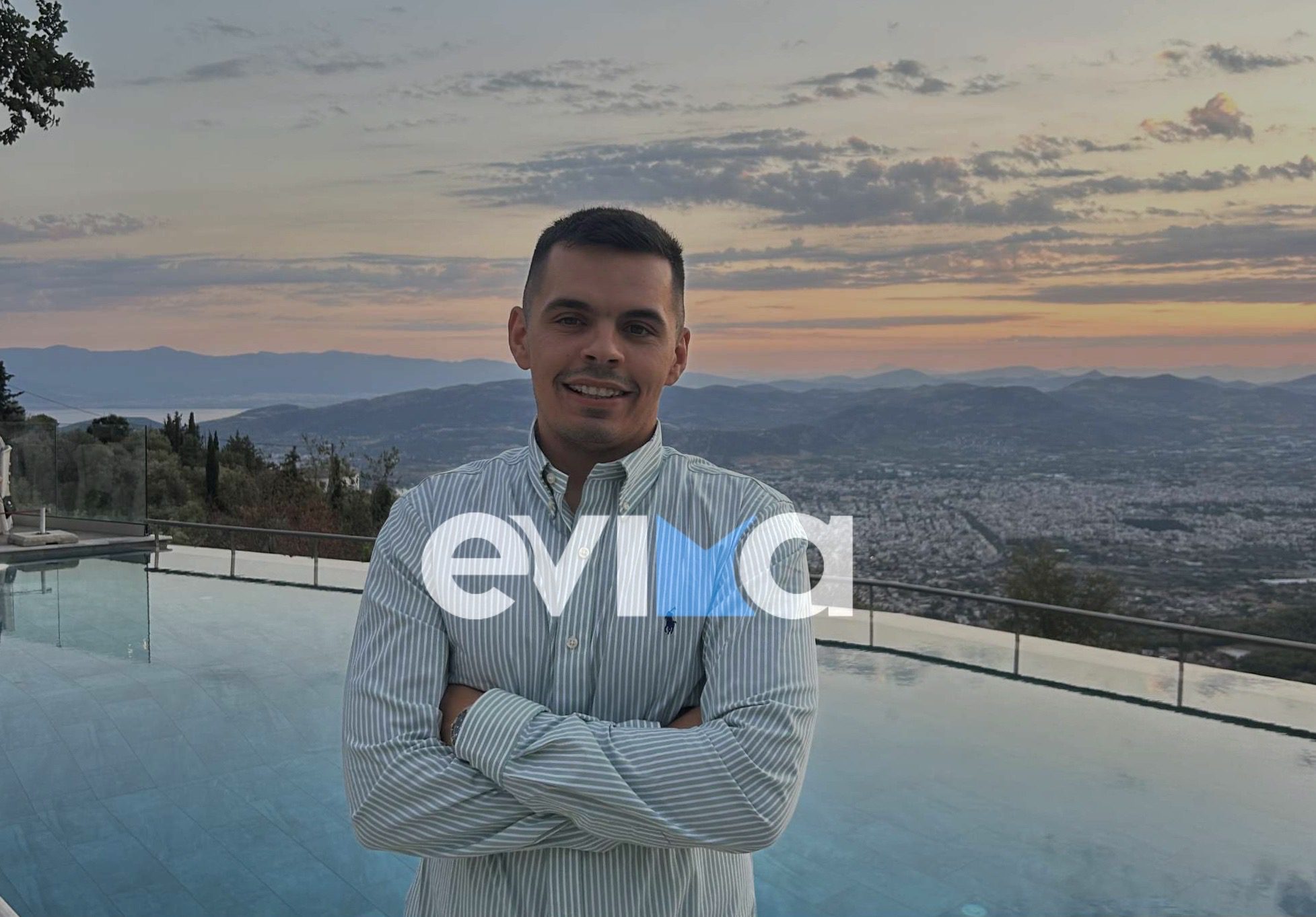 Ευβοιώτης κυκλοφόρησε βιβλίο για την Ολιστική Νοημοσύνη- Που θα το βρείτε Ευβοιώτης κυκλοφόρησε βιβλίο για την Ολιστική Νοημοσύνη- Που θα το βρείτε