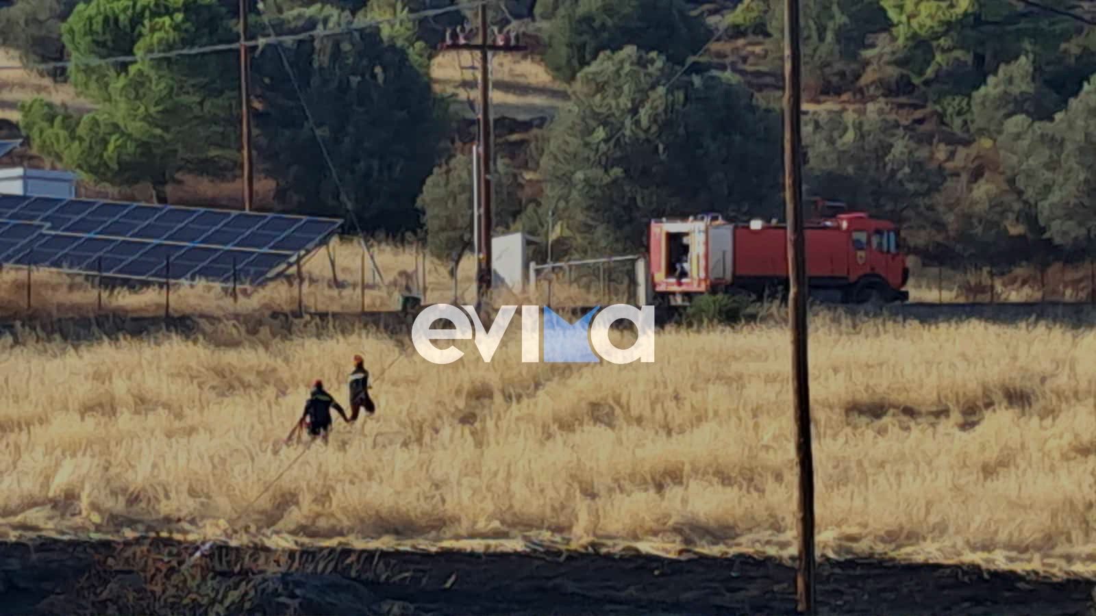 Εύβοια: Ξέσπασαν δύο φωτιές μέσα σε μισή ώρα σε διπλανά χωριά Εύβοια: Ξέσπασαν δύο φωτιές μέσα σε μισή ώρα σε διπλανά χωριά