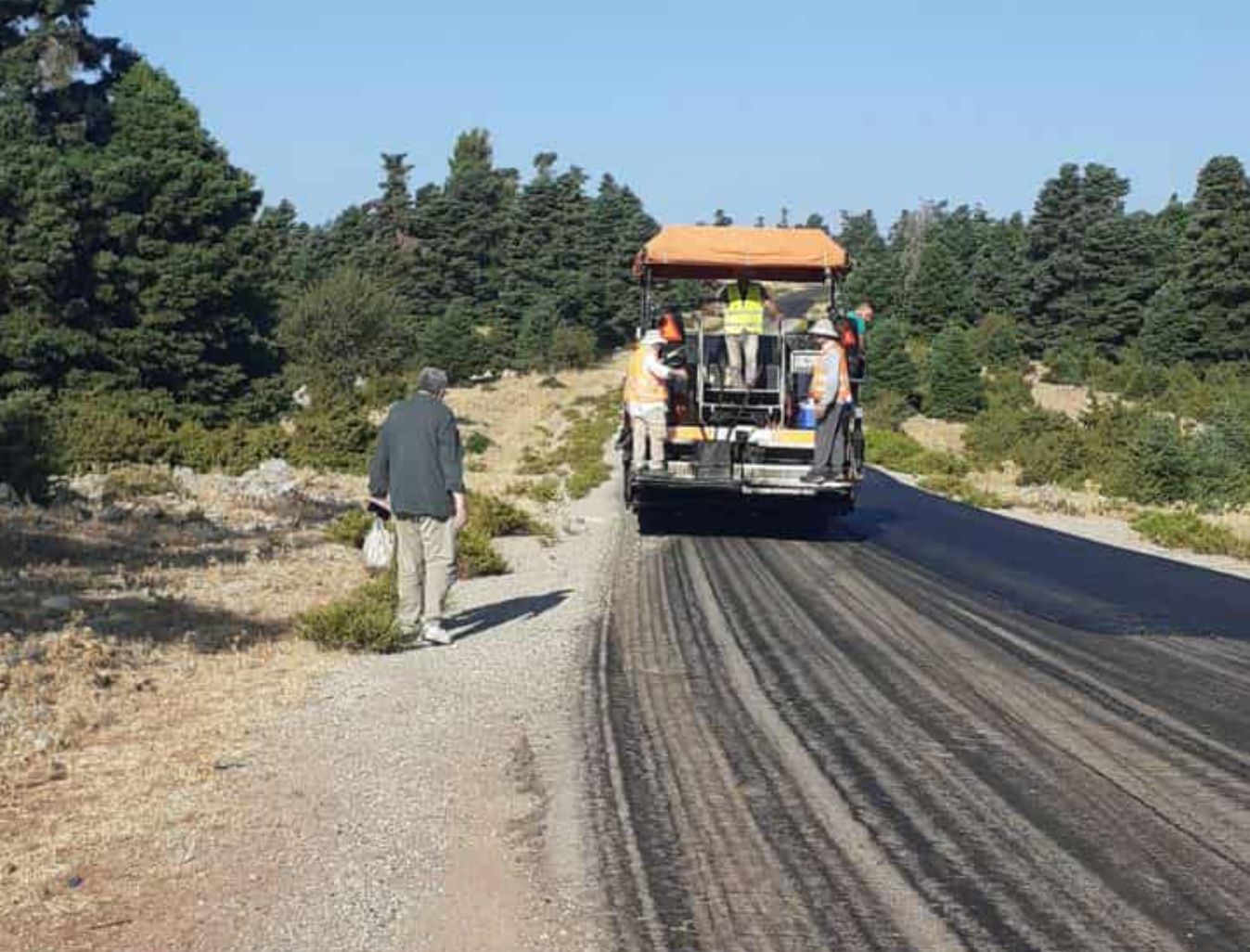 Πού γίνονται νέα έργα σε δρόμο στην Εύβοια Πού γίνονται νέα έργα σε δρόμο στην Εύβοια