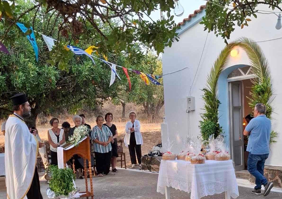 Σε αυτό το ξωκλήσι γιόρτασαν την Αγία Ζώνη στην Εύβοια Σε αυτό το ξωκλήσι γιόρτασαν την Αγία Ζώνη στην Εύβοια