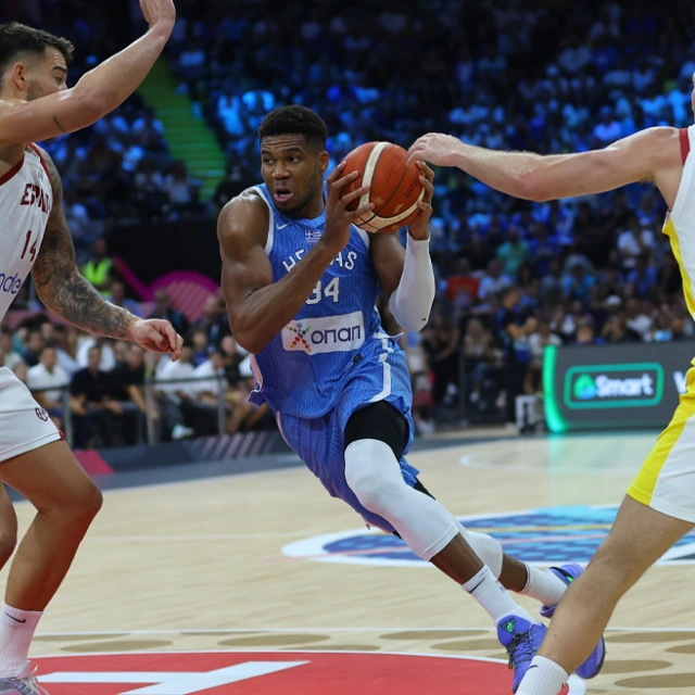 Eurobasket 2025: Θρίαμβος της Εθνικής – Νίκησε 90-86 την Ισπανία και πήρε την πρωτιά στον όμιλο Eurobasket 2025: Θρίαμβος της Εθνικής – Νίκησε 90-86 την Ισπανία και πήρε την πρωτιά στον όμιλο