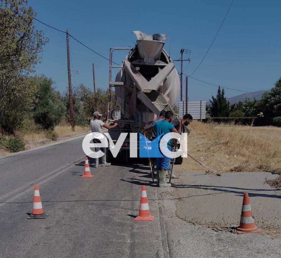 Λεβεντιά πρόεδρος Κοινότητας στην Εύβοια! Τσιμεντώνει όλο το χωριό μαζί με το δήμαρχο! Λεβεντιά πρόεδρος Κοινότητας στην Εύβοια! Τσιμεντώνει όλο το χωριό μαζί με το δήμαρχο!