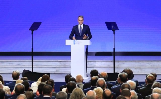 Μεγάλες οι φοροελαφρύνσεις για νέους, οικογένειες, ακίνητα – Τι ανακοίνωσε ο Μητσοτάκης από τη ΔΕΘ Μεγάλες οι φοροελαφρύνσεις για νέους, οικογένειες, ακίνητα – Τι ανακοίνωσε ο Μητσοτάκης από τη ΔΕΘ