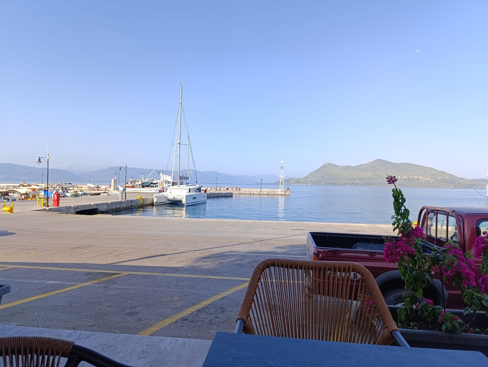 Καιρός: Επιμένουν οι καλοκαιρινές θερμοκρασίες σε Εύβοια και Σκύρο Καιρός: Επιμένουν οι καλοκαιρινές θερμοκρασίες σε Εύβοια και Σκύρο