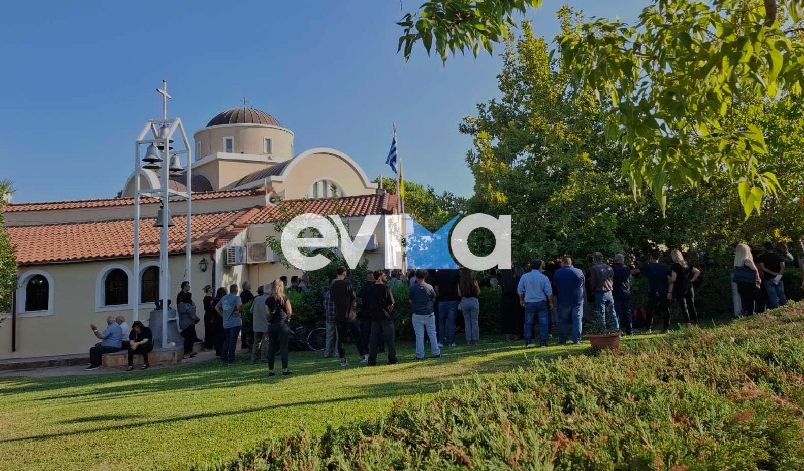 Εύβοια: Σπαραγμός στο τελευταίο αντίο της 38χρονης Δήμητρας στην Ερέτρια Εύβοια: Σπαραγμός στο τελευταίο αντίο της 38χρονης Δήμητρας στην Ερέτρια