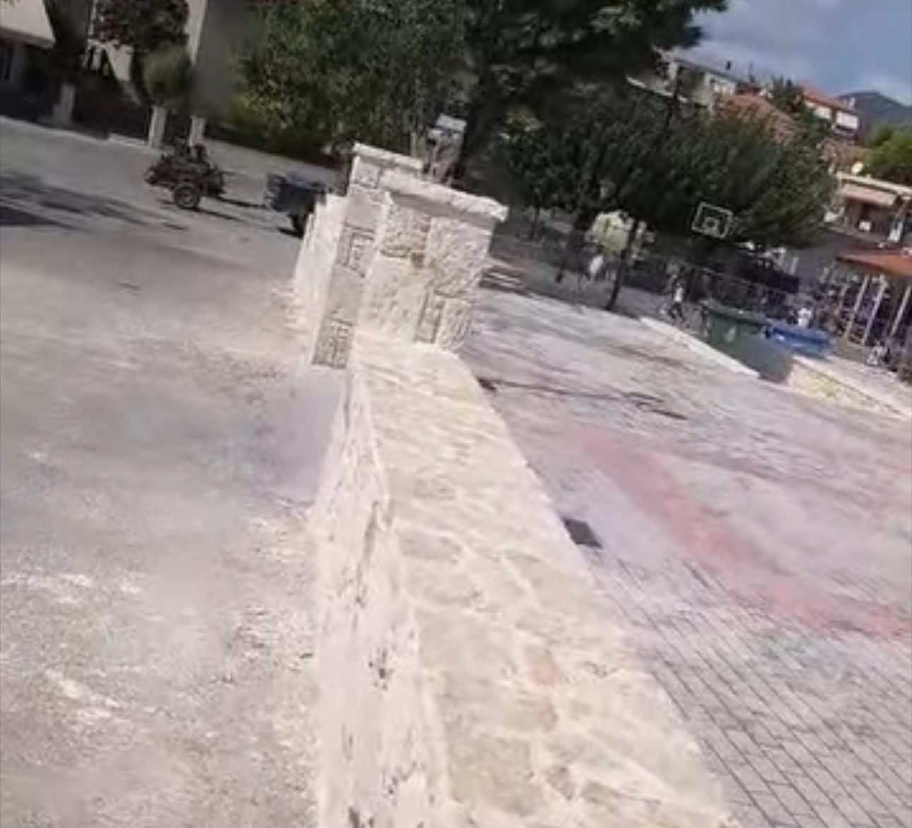 Εύβοια: Ολοκληρώθηκε η ανάπλαση της πλατείας Κεχριών με την υπογραφή Τσαπουρνιώτη Εύβοια: Ολοκληρώθηκε η ανάπλαση της πλατείας Κεχριών με την υπογραφή Τσαπουρνιώτη