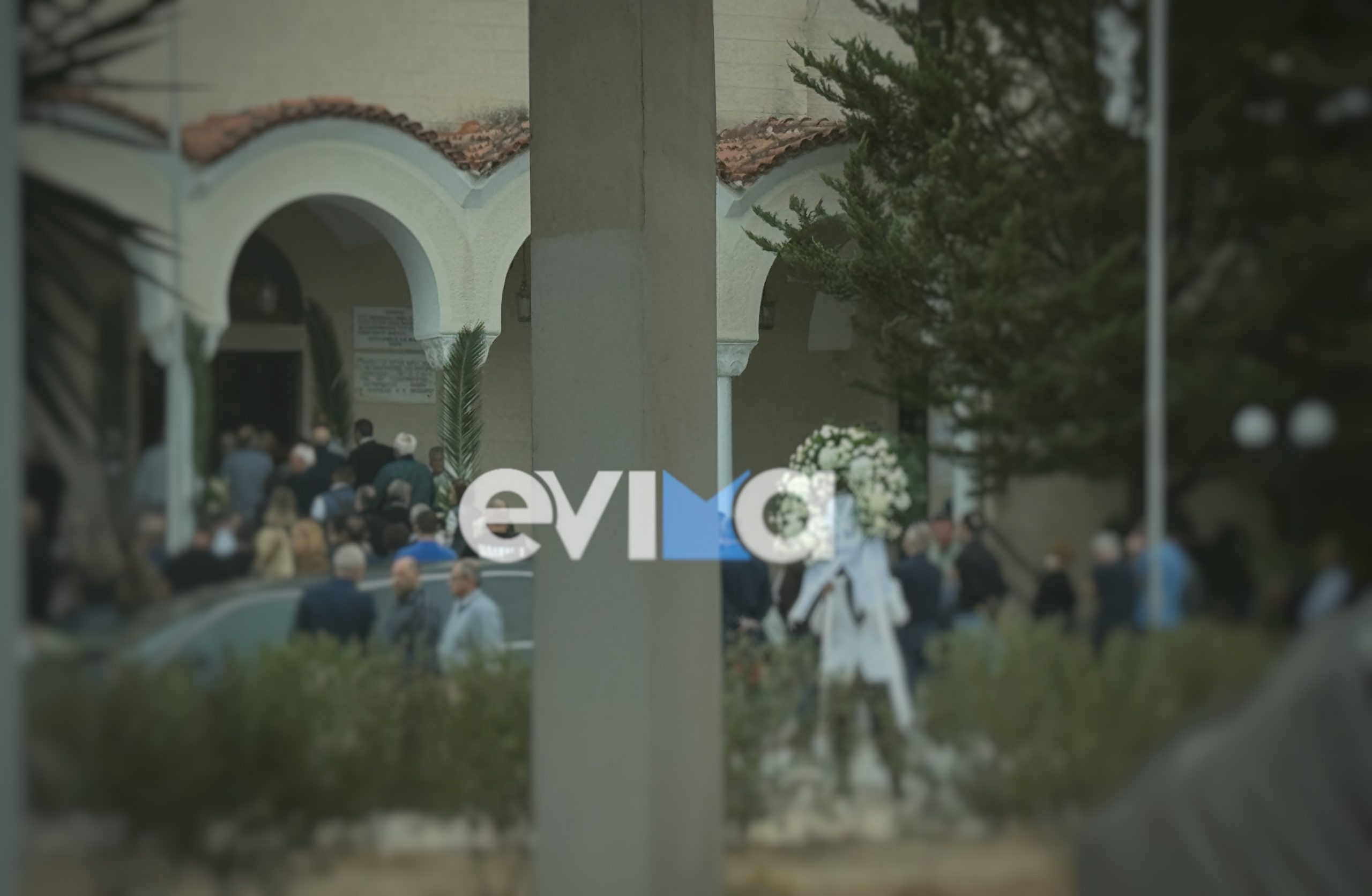 Εύβοια: Ράγισαν καρδιές στην κηδεία του 20χρονου ναυτικού – Εικόνες Εύβοια: Ράγισαν καρδιές στην κηδεία του 20χρονου ναυτικού – Εικόνες