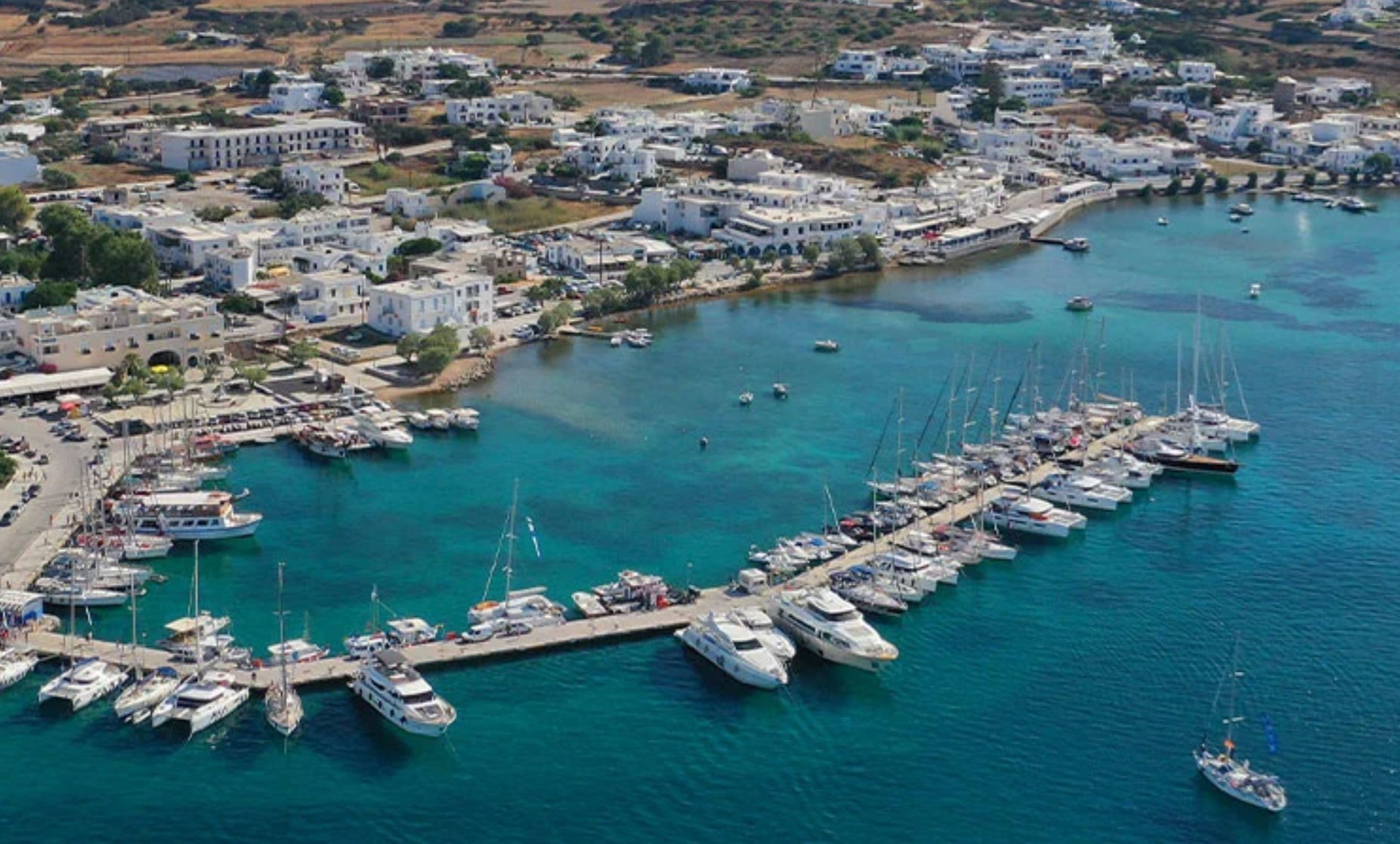Χάος σε πλοίο: Επιβάτες φώναζαν επειδή δεν μπάρκαρε στο λιμάνι της Μήλου και δεν είχαν ενημέρωση Χάος σε πλοίο: Επιβάτες φώναζαν επειδή δεν μπάρκαρε στο λιμάνι της Μήλου και δεν είχαν ενημέρωση