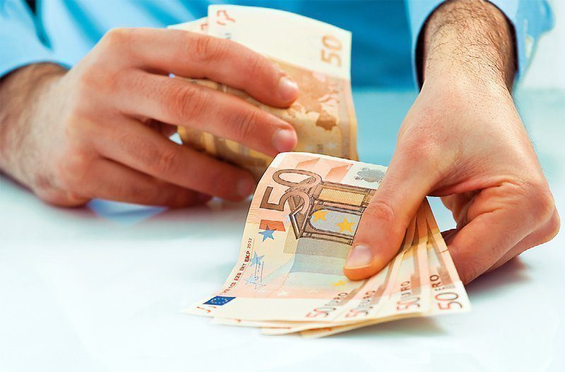 Ξεκινάει έμμεση αύξηση μισθών από το νέο χρόνο Ξεκινάει έμμεση αύξηση μισθών από το νέο χρόνο