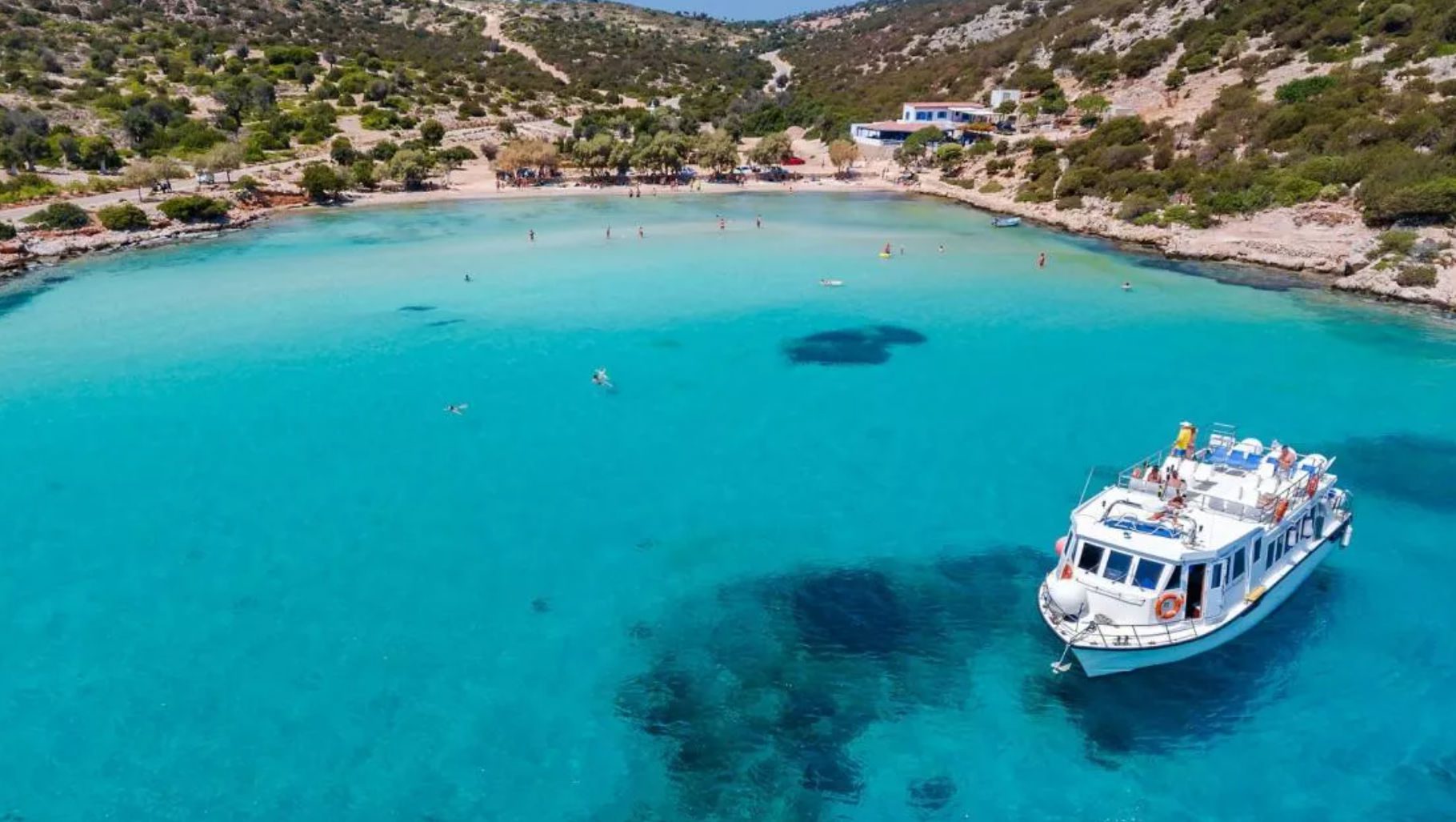 Σε αυτά τα νησιά του Αιγαίου μειώνεται ο ΦΠΑ κατά 30% Σε αυτά τα νησιά του Αιγαίου μειώνεται ο ΦΠΑ κατά 30%