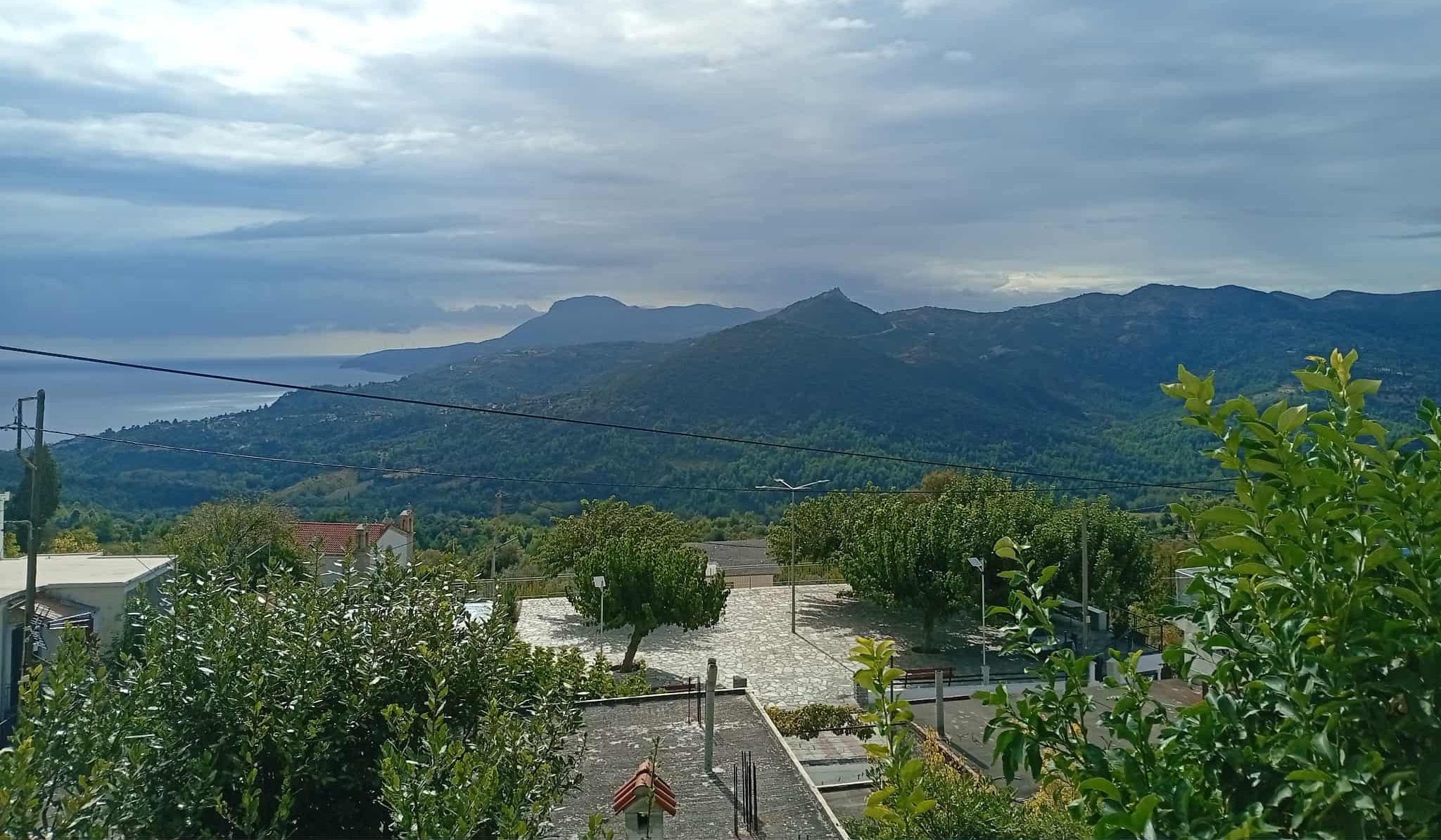 Χαλάει ξανά ο καιρός σήμερα στην Εύβοια – Η πρόγνωση της ΕΜΥ Χαλάει ξανά ο καιρός σήμερα στην Εύβοια – Η πρόγνωση της ΕΜΥ
