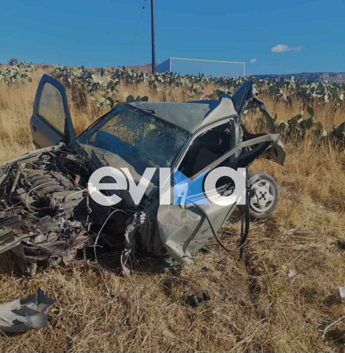 Θανατηφόρο τροχαίο στην Εύβοια: Το όχημα «διέλυσε» την κολώνα – Νέες εικόνες Θανατηφόρο τροχαίο στην Εύβοια: Το όχημα «διέλυσε» την κολώνα – Νέες εικόνες