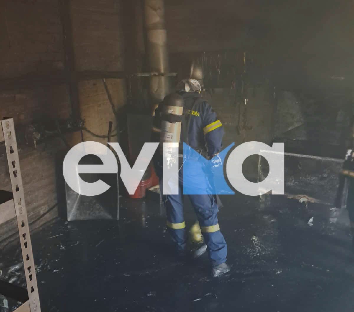Φωτιά τώρα στην Εύβοια Φωτιά τώρα στην Εύβοια