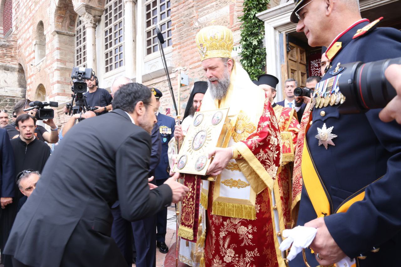 Θερμός χαιρετισμός του Προέδρου της Κύπρου με τον Ευβοιώτη Μητροπολίτη Θεσσαλονίκης, Φιλόθεο Θερμός χαιρετισμός του Προέδρου της Κύπρου με τον Ευβοιώτη Μητροπολίτη Θεσσαλονίκης, Φιλόθεο