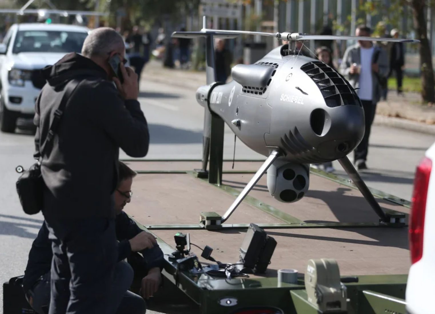 Tα drones «Κένταυρος» και «Αρχύτας» έκλεψαν τις εντυπώσεις στην στρατιωτική παρέλαση (pics) Tα drones «Κένταυρος» και «Αρχύτας» έκλεψαν τις εντυπώσεις στην στρατιωτική παρέλαση (pics)
