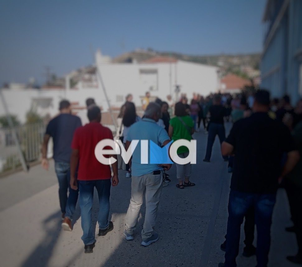 Εύβοια: Στους δρόμους σήμερα ρητινοκαλλιεργητές και δασεργάτες Εύβοια: Στους δρόμους σήμερα ρητινοκαλλιεργητές και δασεργάτες