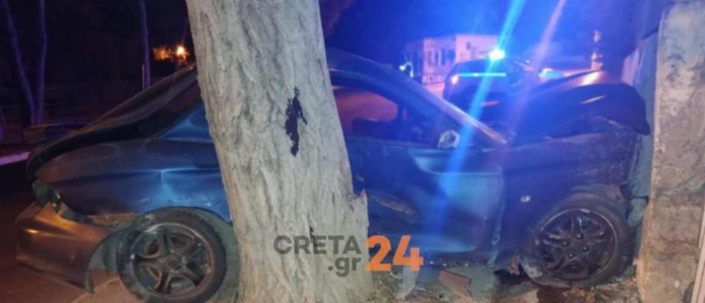 Σοβαρό τροχαίο στα Χανιά: ΙΧ έχασε τον έλεγχο και έπεσε σε τοίχο Σοβαρό τροχαίο στα Χανιά: ΙΧ έχασε τον έλεγχο και έπεσε σε τοίχο