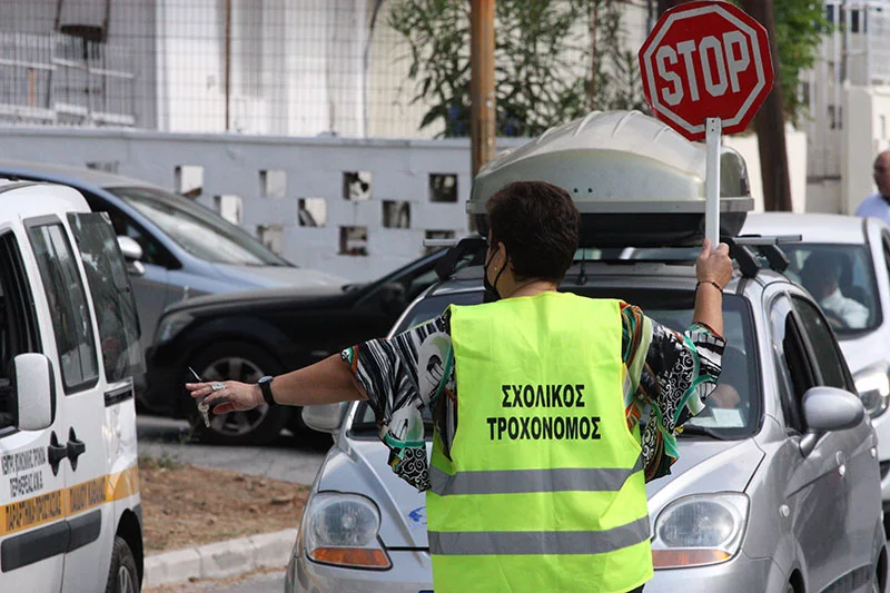Απλήρωτοι οι σχολικοί τροχονόμοι στη Χαλκίδα: Καταγγελία «φωτιά» από Άννα Παππά Απλήρωτοι οι σχολικοί τροχονόμοι στη Χαλκίδα: Καταγγελία «φωτιά» από Άννα Παππά