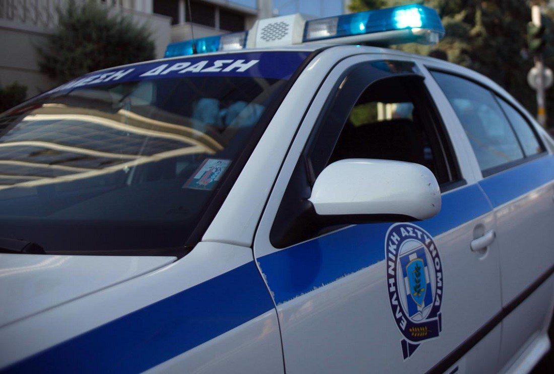 Ένοπλη ληστεία σε κατάστημα στη Θεσσαλονίκη – Άρπαξαν 47 κινητά Ένοπλη ληστεία σε κατάστημα στη Θεσσαλονίκη – Άρπαξαν 47 κινητά