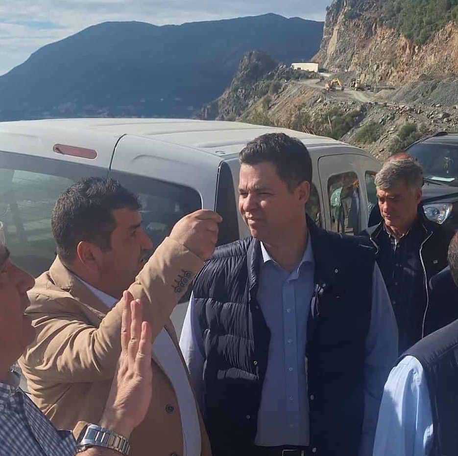 Εύβοια: Η κυβέρνηση χρηματοδοτεί νέα έργα για τον Δήμο Μαντουδίου – Λίμνης – Αγίας Άννας Εύβοια: Η κυβέρνηση χρηματοδοτεί νέα έργα για τον Δήμο Μαντουδίου – Λίμνης – Αγίας Άννας