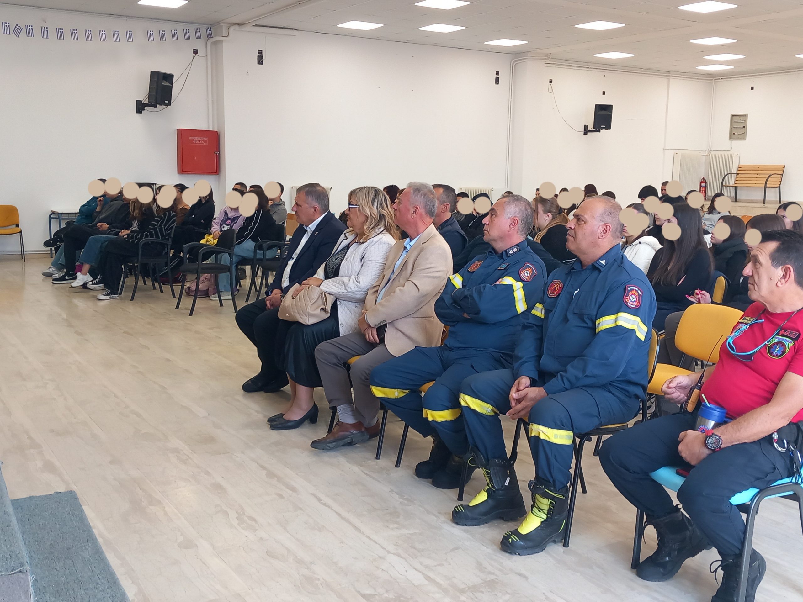Μαθητές στην Εύβοια έμαθαν για τους κανόνες οδικής ασφάλειας Μαθητές στην Εύβοια έμαθαν για τους κανόνες οδικής ασφάλειας