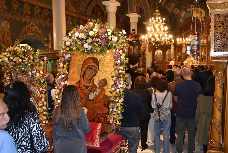 Λαμπρός εορτασμός του Αγίου Δημητρίου στη Χαλκίδα – Ποιοι παρέστησαν Λαμπρός εορτασμός του Αγίου Δημητρίου στη Χαλκίδα – Ποιοι παρέστησαν