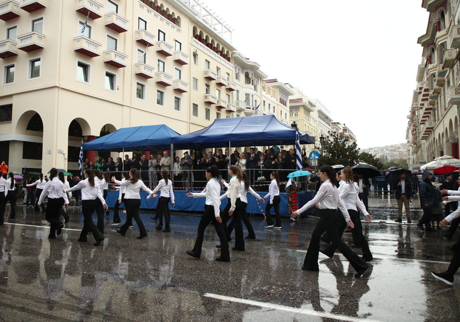 28η Οκτωβρίου: Πώς θα είναι ο καιρός αύριο 28η Οκτωβρίου: Πώς θα είναι ο καιρός αύριο