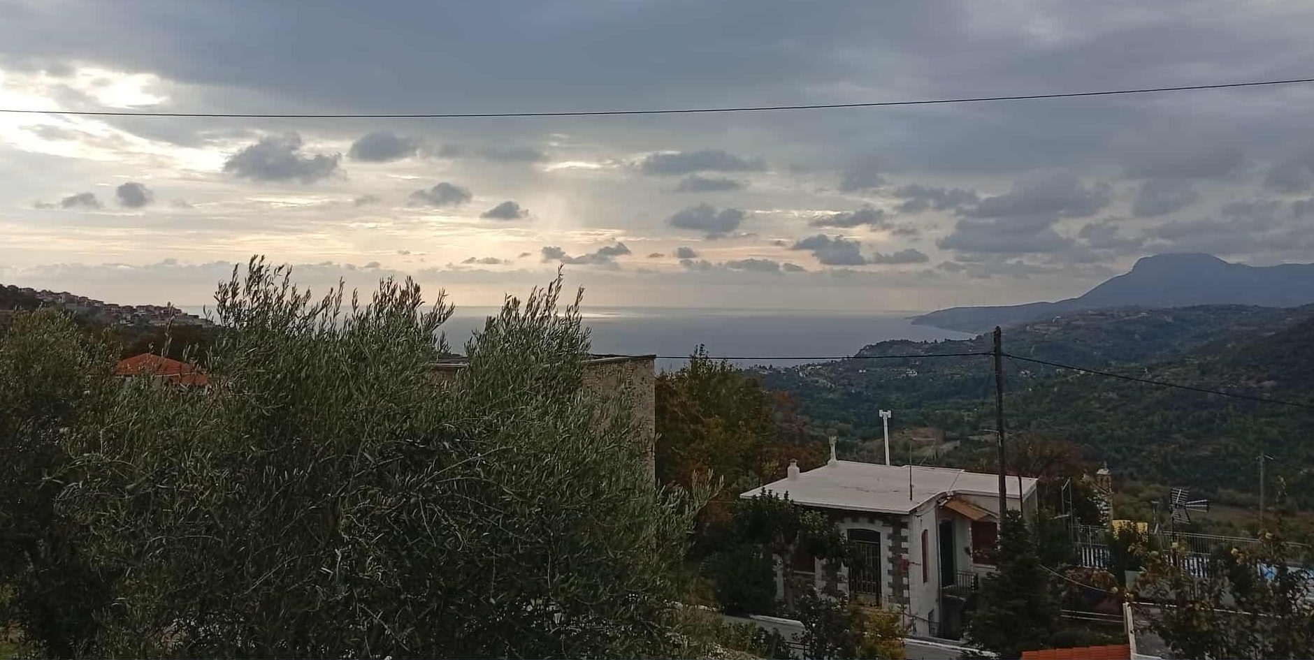 Βροχερός ο καιρός σήμερα στην Εύβοια – Η πρόγνωση της ΕΜΥ Βροχερός ο καιρός σήμερα στην Εύβοια – Η πρόγνωση της ΕΜΥ