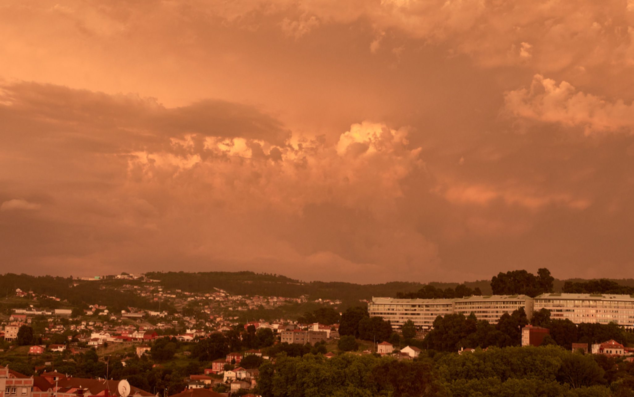Καιρός: Ανεβαίνει σήμερα η θερμοκρασία – Έρχεται αφρικανική σκόνη