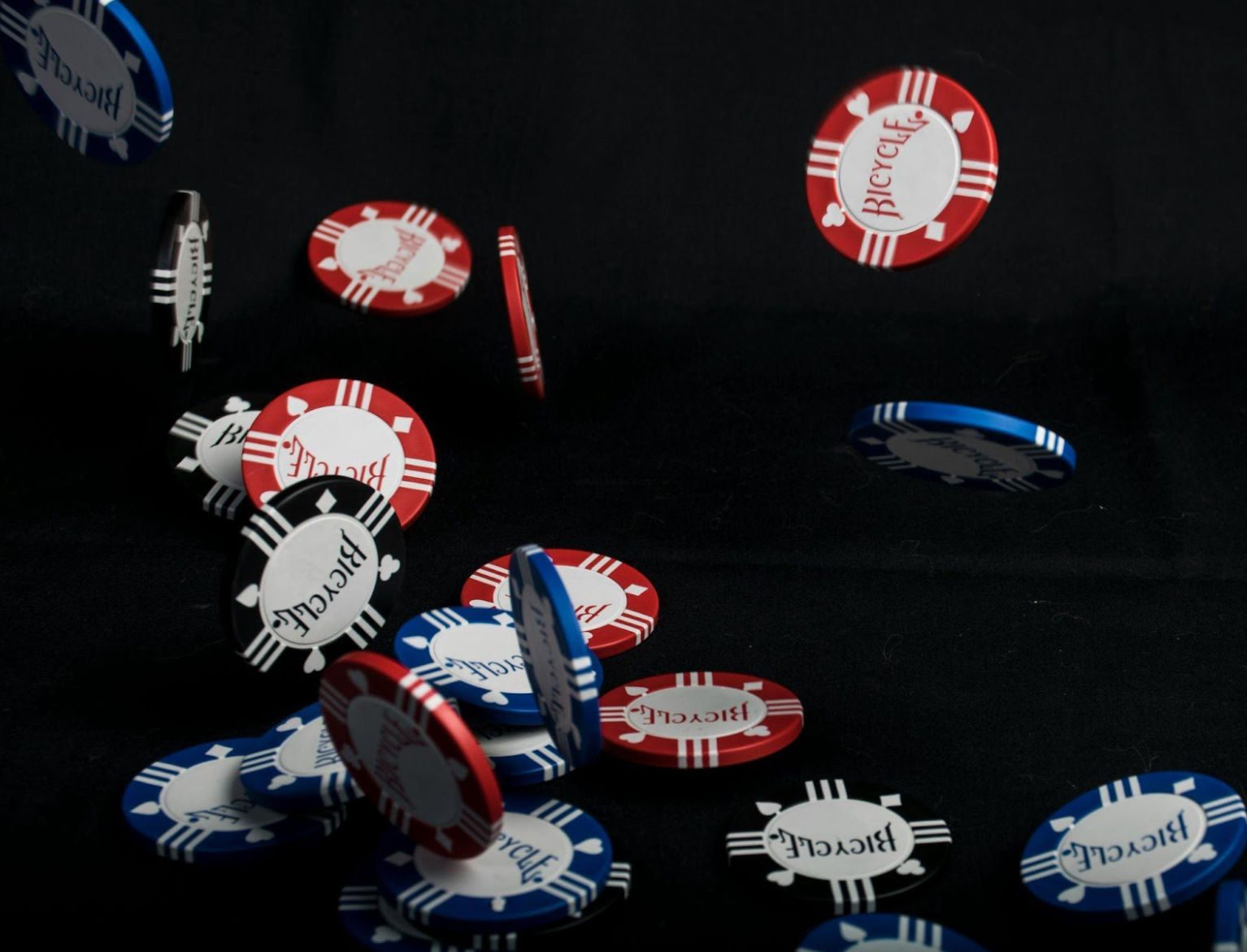 Τα Καλύτερα Live Καζίνο με Πληρωμές: Τι Πρέπει να Ξέρουν οι Έλληνες Παίκτες Πριν Επιλέξουν