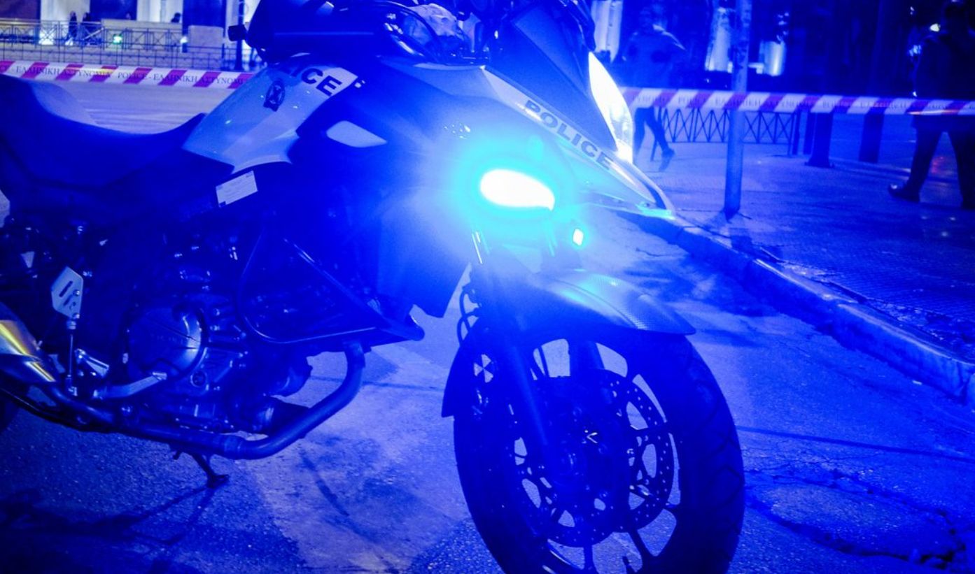 Συνελήφθη μεθυσμένος οδηγός να τρέχει με 230 χλμ/ώρα στην Αθηνών-Λαμίας