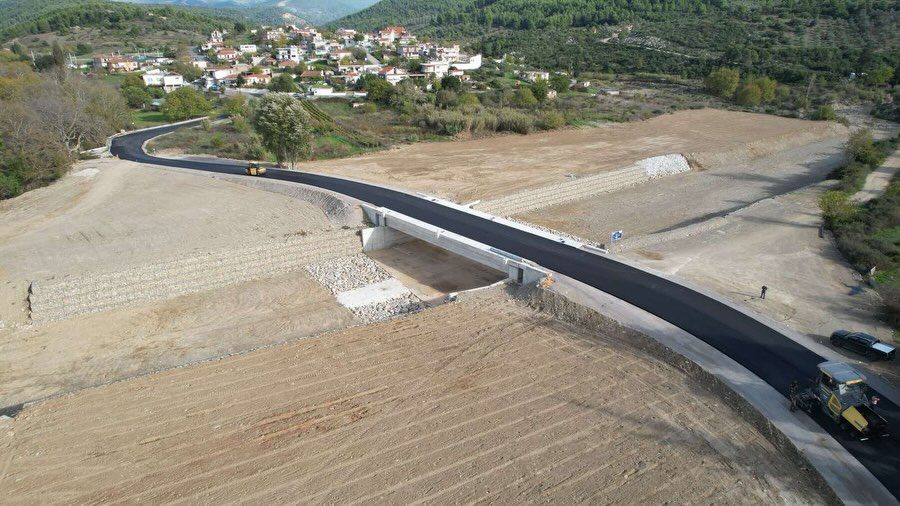 Αυτή είναι η νέα γέφυρα που απέκτησε η Εύβοια – Εικόνες