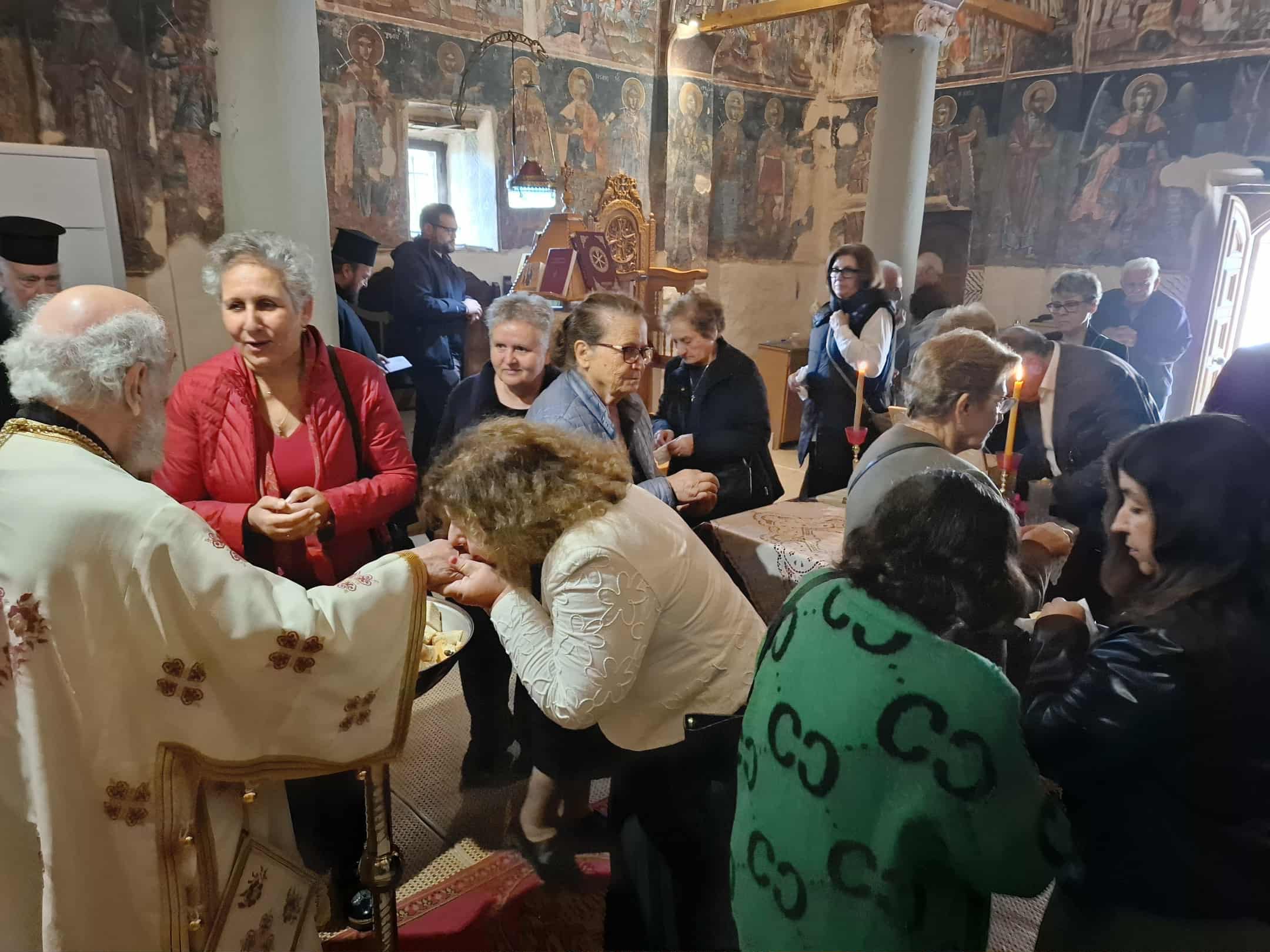 Γιατί βρέθηκαν πιστοί σήμερα σε αυτό το Μοναστήρι της Εύβοιας