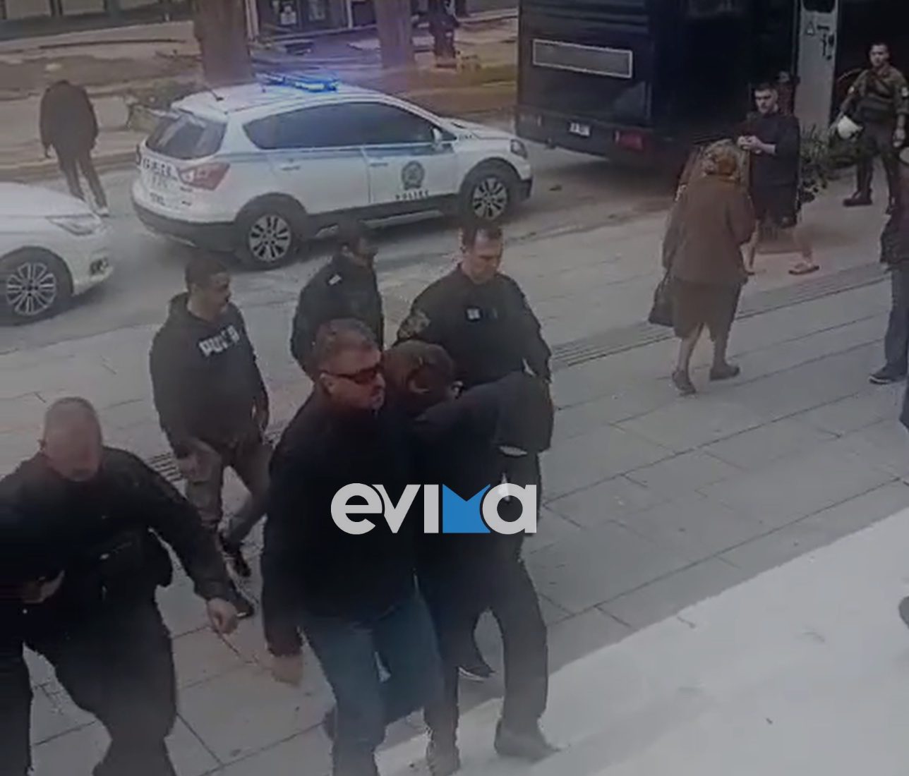 Χαλκίδα: Ξεκίνησε η απολογία των τεσσάρων συλληφθέντων για το φονικό του 20χρονου