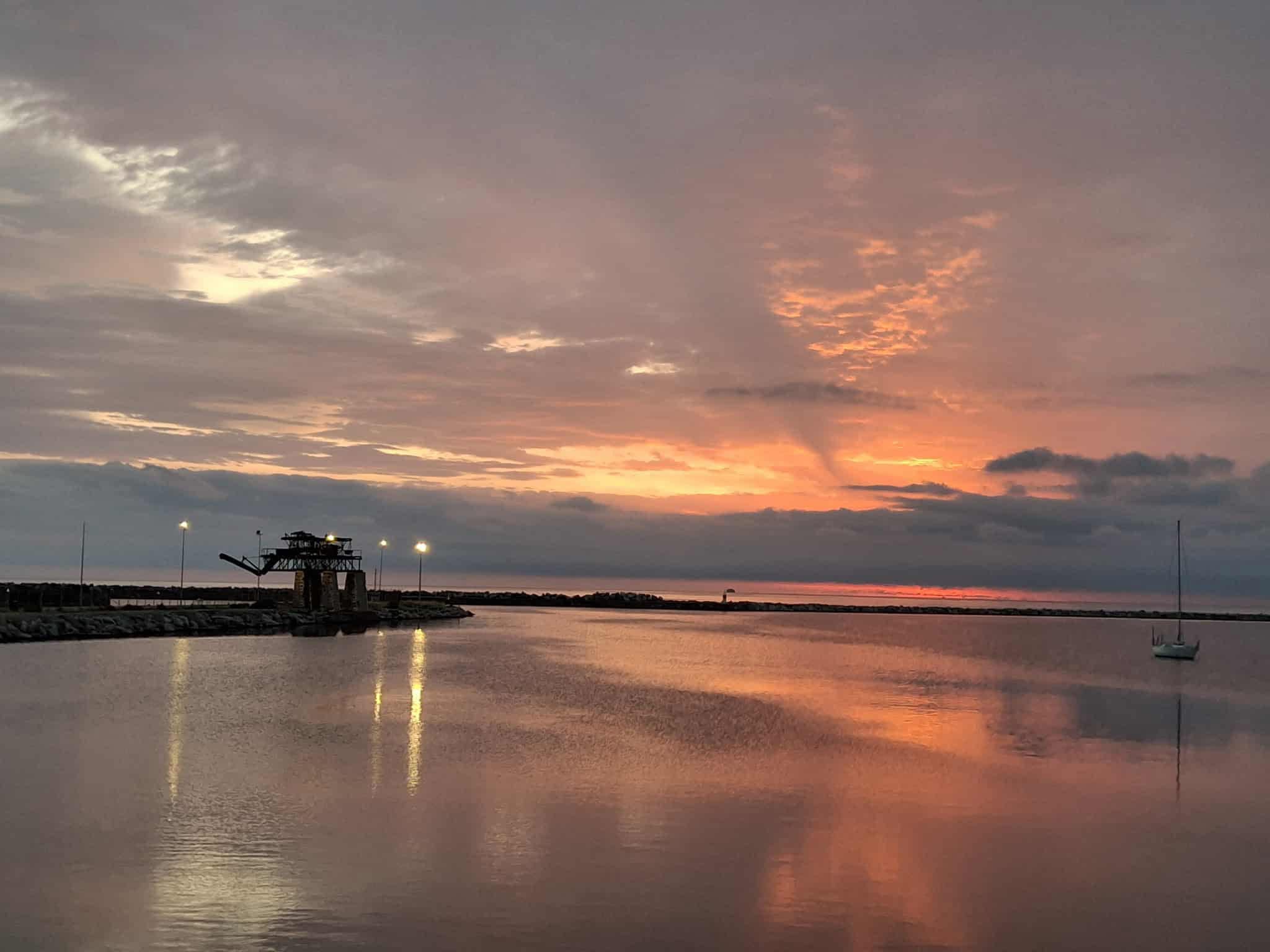 Βελτιωμένος ο καιρός σήμερα στην Εύβοια: Που έπεσαν καταιγίδες τα ξημερώματα