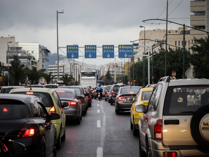 Ποια αυτοκίνητα θα απαγορεύεται να κυκλοφορούν από το 2026