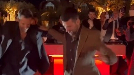 Ο χορός του Τζόκοβιτς και το ντουέτο Αργυρού – Ροντινέι σε χριστουγεννιάτικη εκδήλωση στην Αθήνα! (vid)