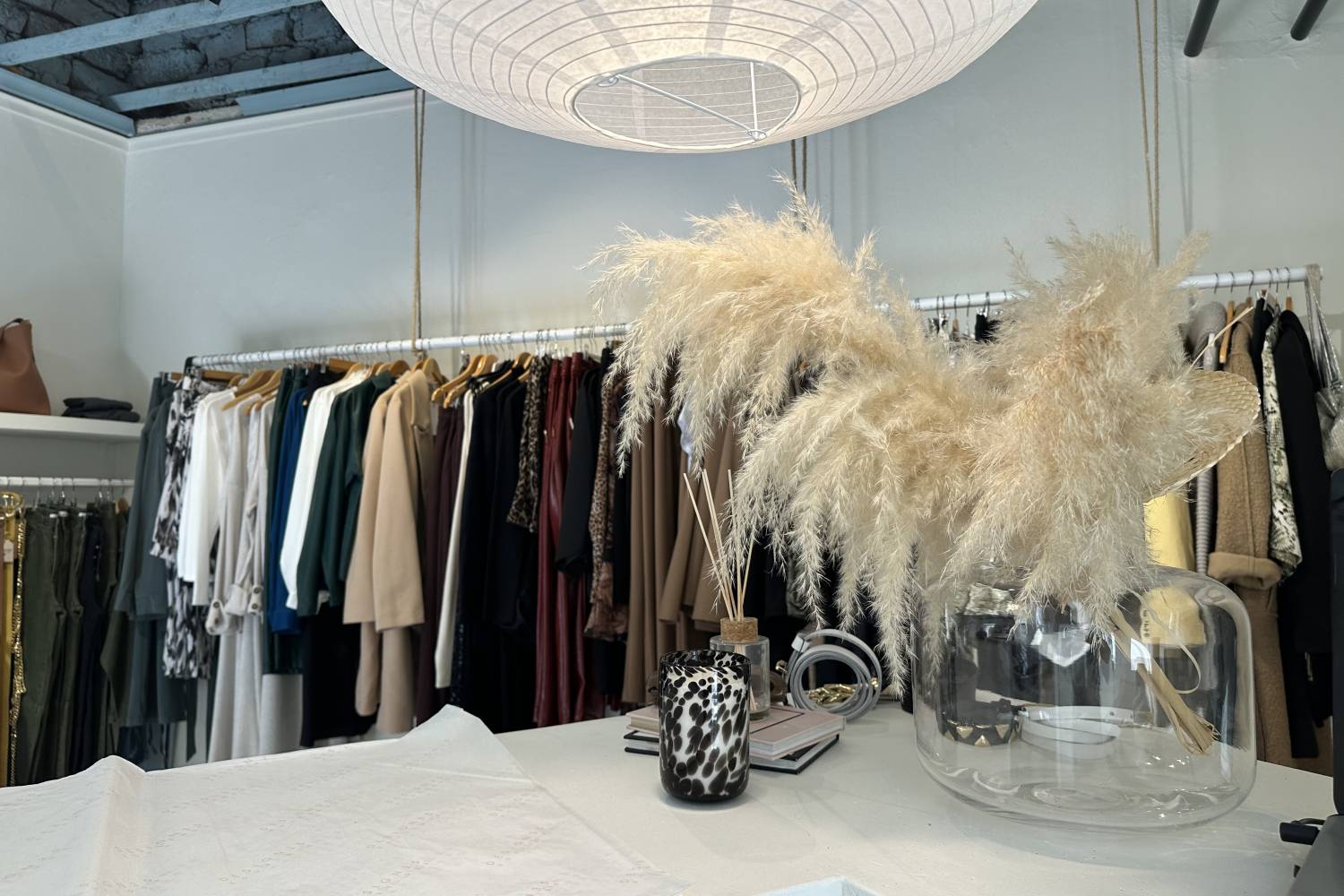 Ανοίγει νέο μαγαζί με γυναικεία ρούχα στην Εύβοια – Δείτε την περιοχή