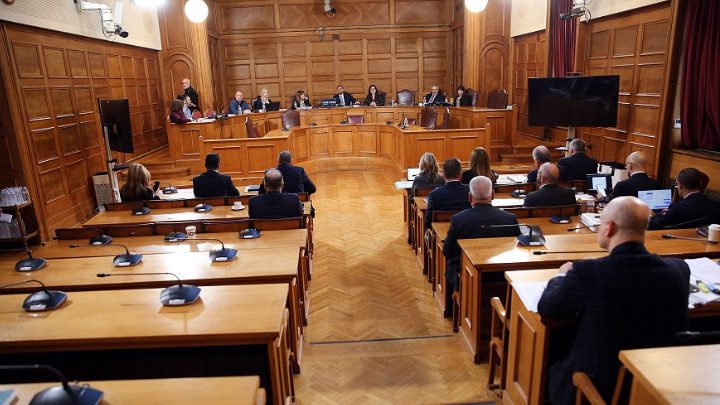 Η άρνηση Ξυλούρη να καταθέσει «άναψε τα αίματα» στην εξεταστική για τον ΟΠΕΚΕΠΕ