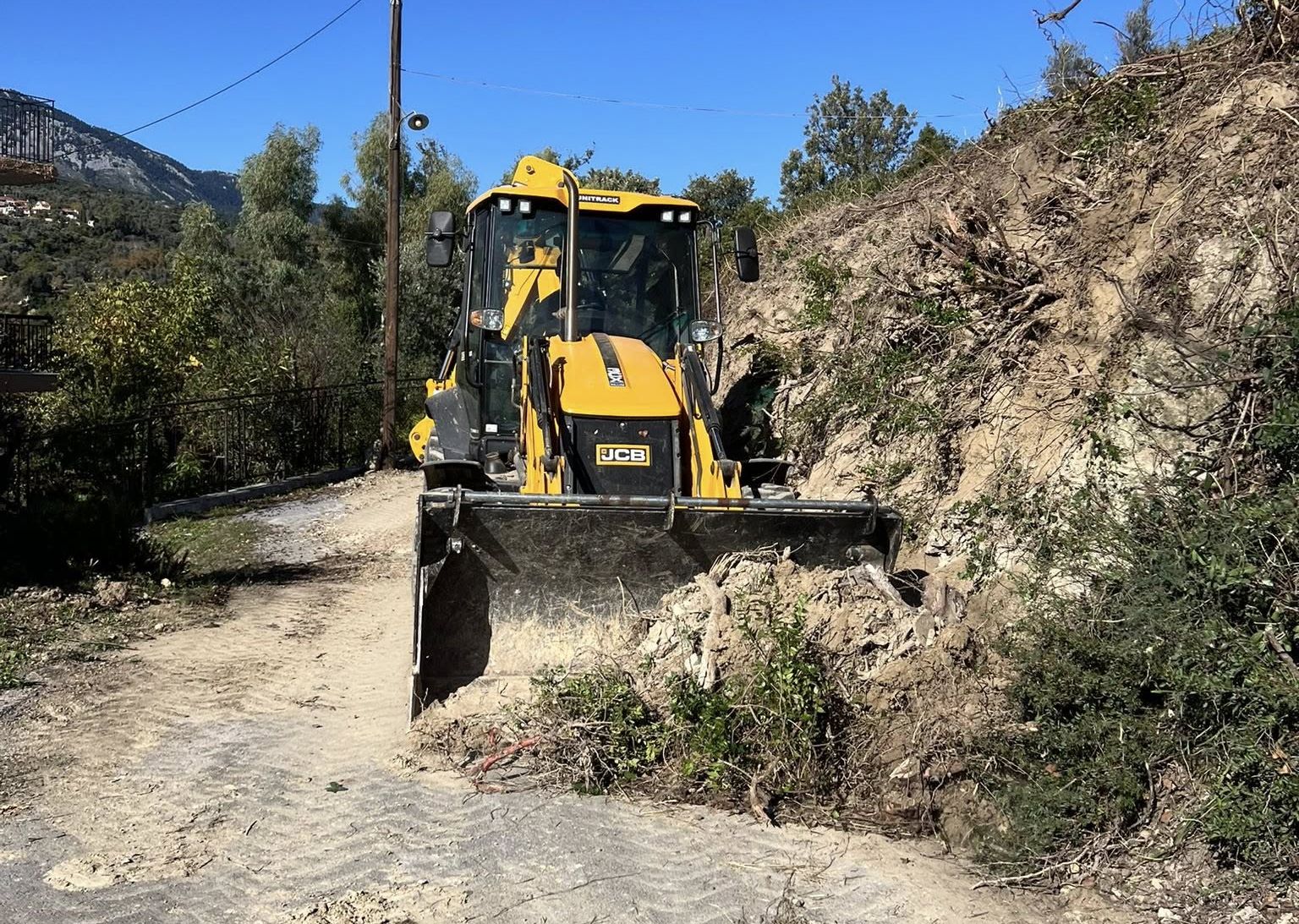 ﻿Φτιάχτηκε από την αρχή ένας από τους πιο επικίνδυνους δρόμους στην Εύβοια