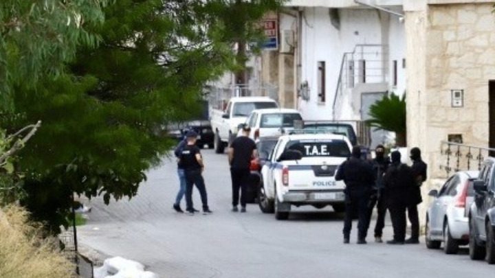 Προσωρινά κρατούμενοι οι συγγενείς του 39χρονου νεκρού από την αιματοβαμμένη βεντέτα