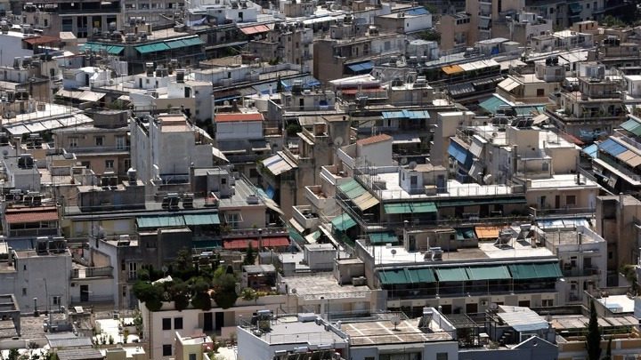 Γιατί ανακαλούνται 3.000 αιτήσεις για το πρόγραμμα «Ανακαινίζω-Νοικιάζω»