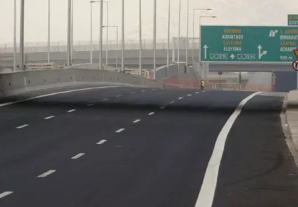 Αυξήσεις στα διόδια της Αττικής Οδού από το 2026