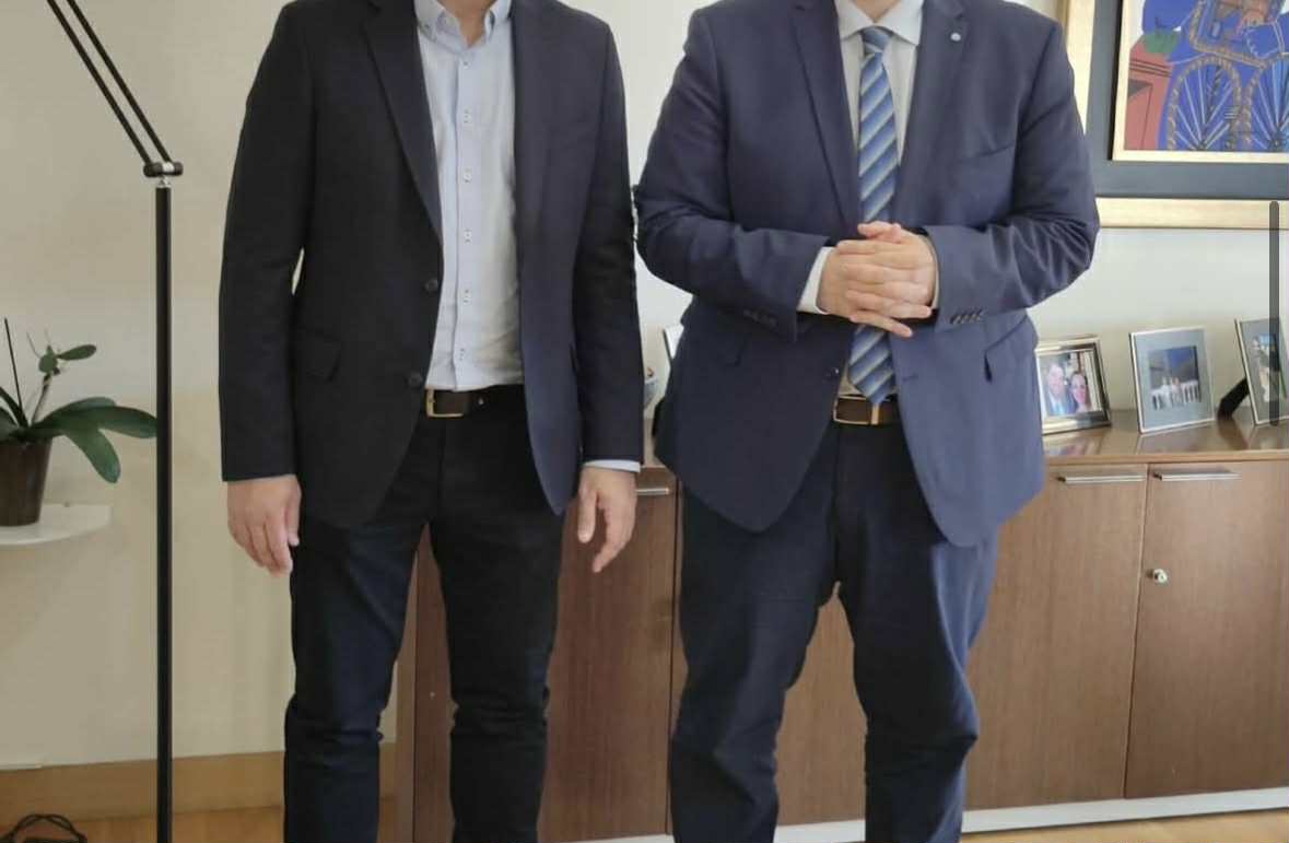 Σημαντική συνάντηση για δήμαρχο της Εύβοιας με υφυπουργό παρά τον Πρωθυπουργό