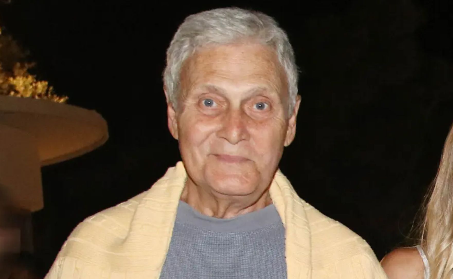 Έφυγε από τη ζωή ο ηθοποιός Αλμπέρτο Εσκενάζυ σε ηλικία 73 ετών
