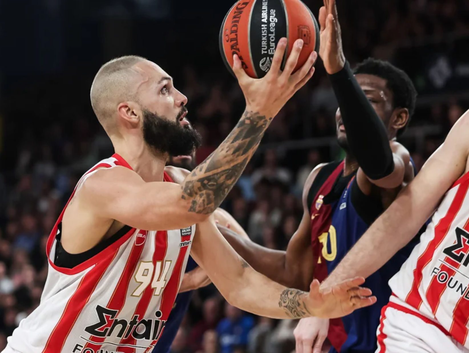 Euroleague: Μάχη εκτός έδρας κόντρα στη φορμαρισμένη Μπαρτσελόνα απόψε ο Ολυμπιακός