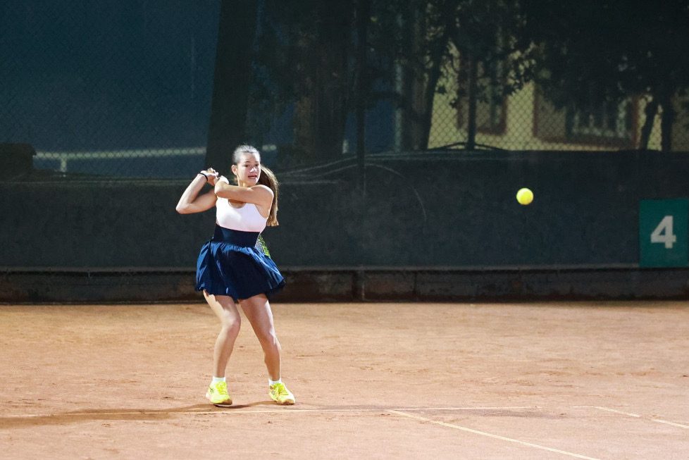 Άλλη μία διάκριση για τη Σκυριανή τενίστρια, Δήμητρα Κουμουτσέα