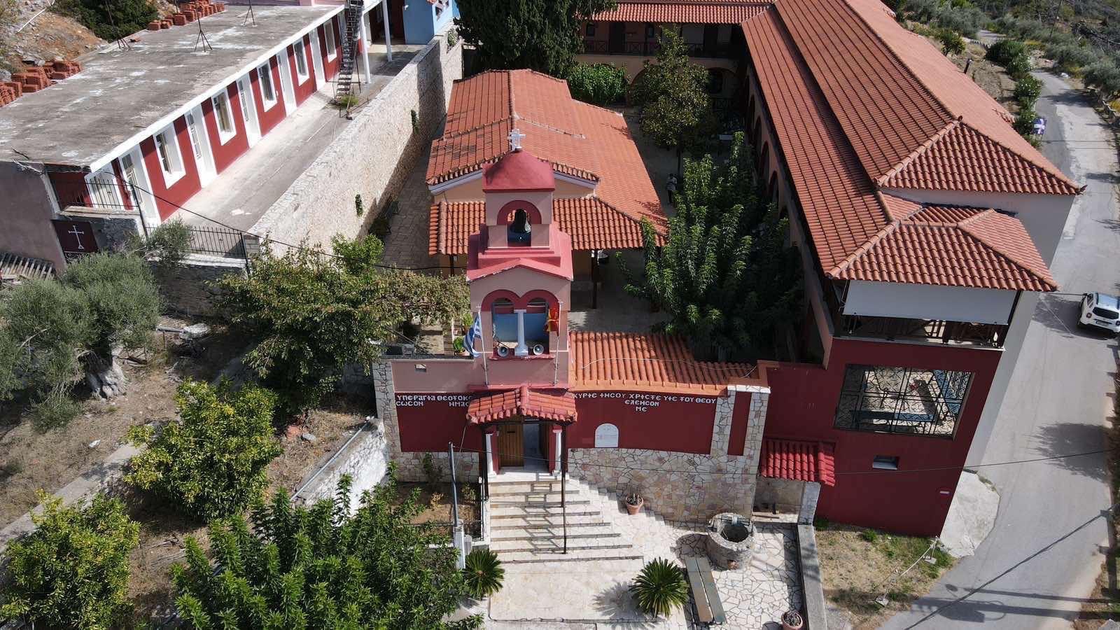 Αγρυπνία για τα Χριστούγεννα απόψε σε μοναστήρι της Εύβοιας