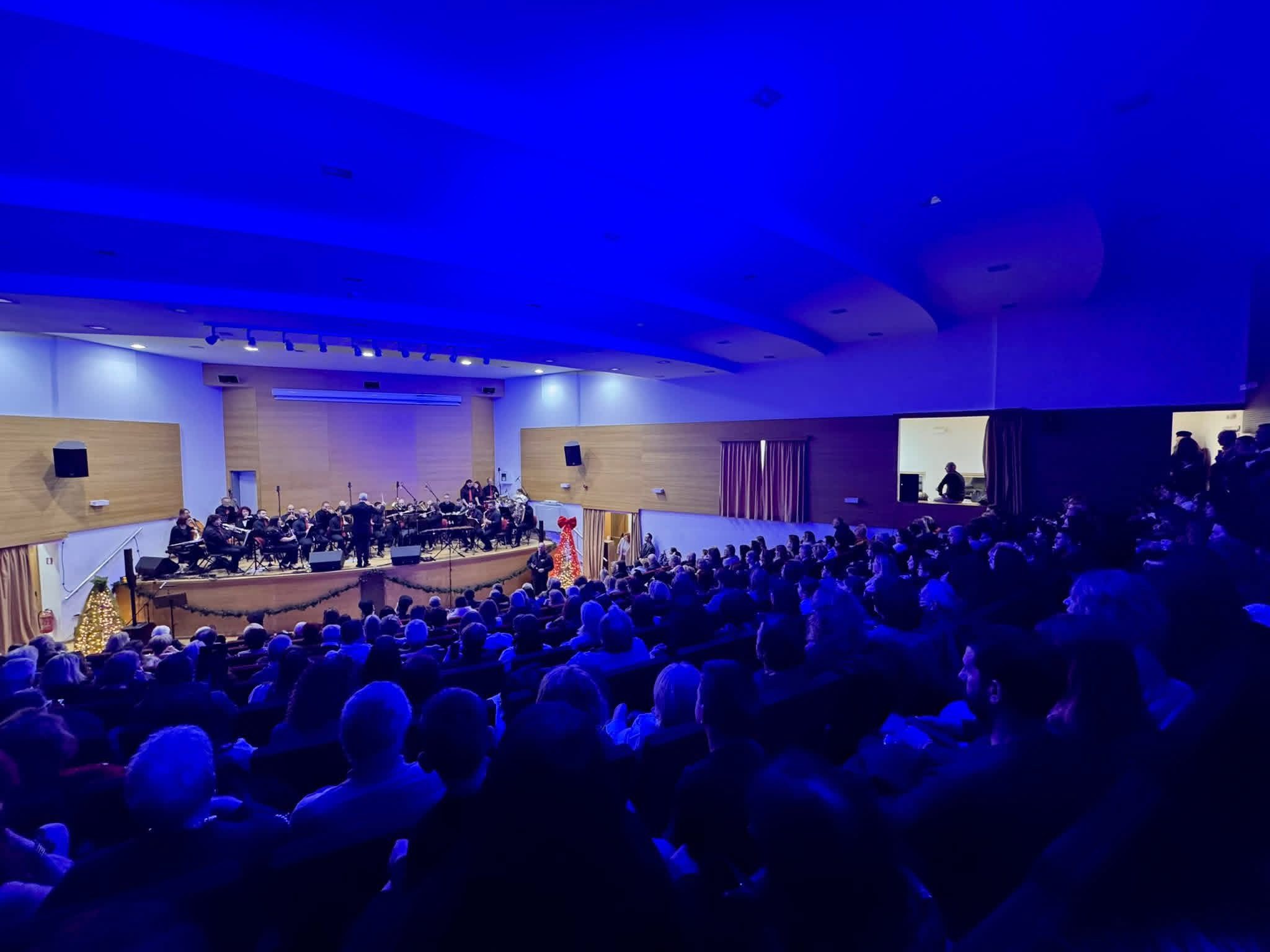 Μάγεψε το κονσέρτο των Χριστουγέννων στη Χαλκίδα! Εκπληκτικά τα Μουσικά Σύνολα του Δήμου!